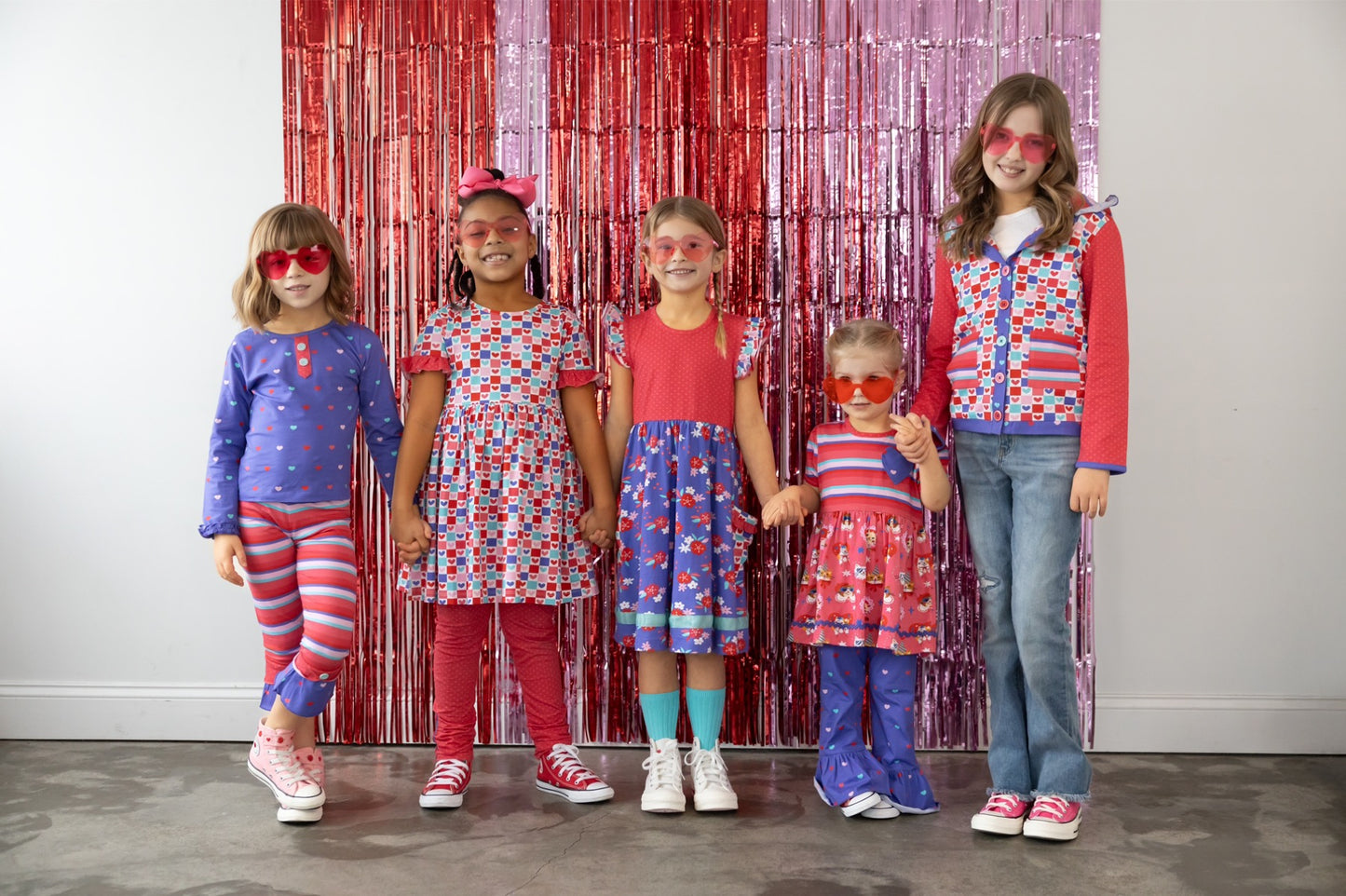 Holding Hands Ruffles