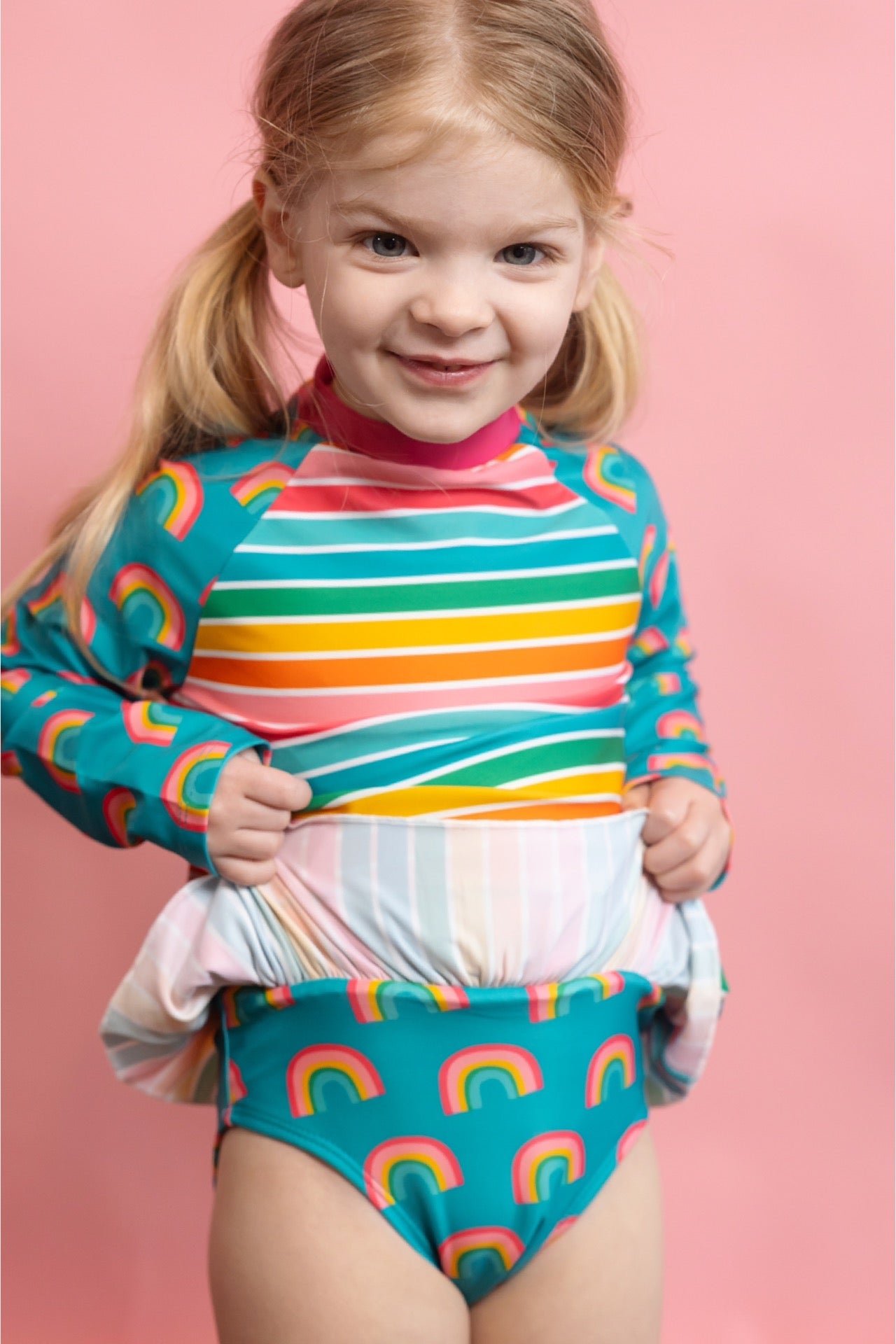 Chasing Rays Rashguard Set